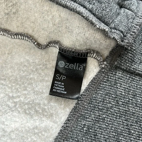 Zella Bomber Style Jacket-EUC!! - Picture 5 of 10